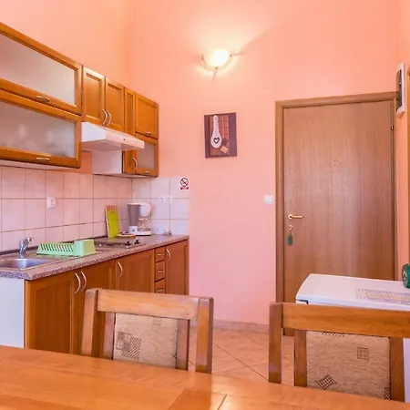 Orange Ii Lejlighed Medulin