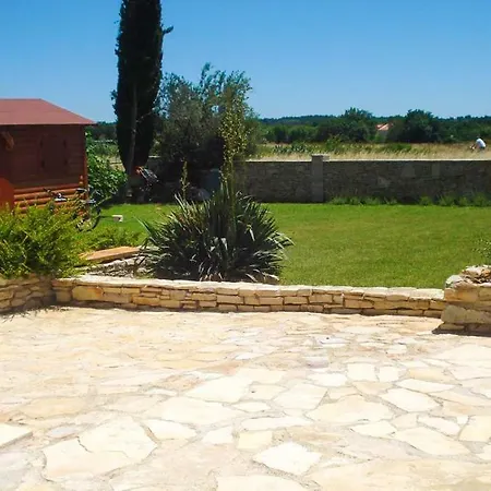 Orange Ii Lejlighed Medulin