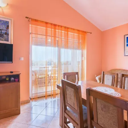 Apartment Orange Ii Medulin