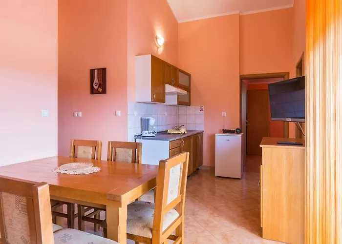Orange Ii Apartman